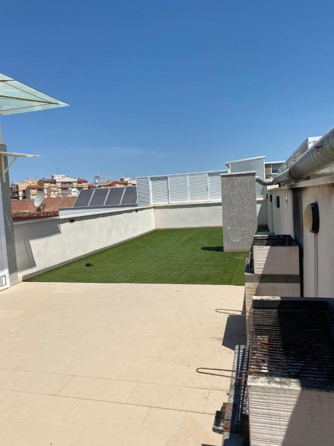 Beach Apartment Торевиеха Екстериор снимка