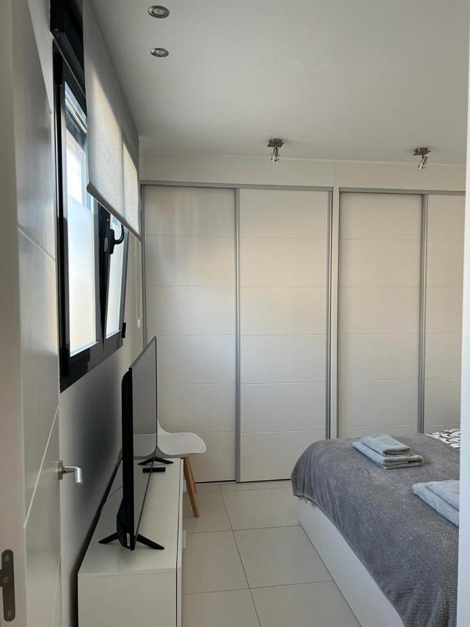 Beach Apartment Торевиеха Екстериор снимка